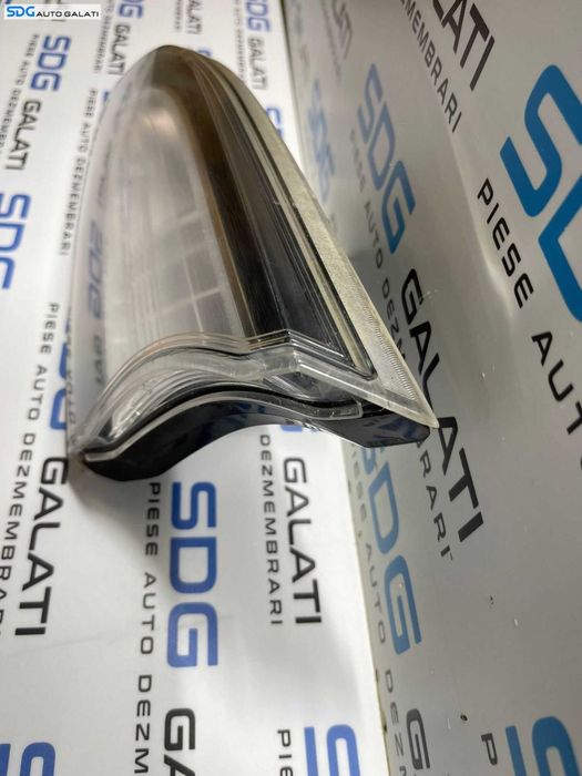 Stop Lampa Tripla Dreapta de pe Hayon Haion Portbagaj Mazda 3 2009 - 2013 Cod 513F0 K2442 [2511]