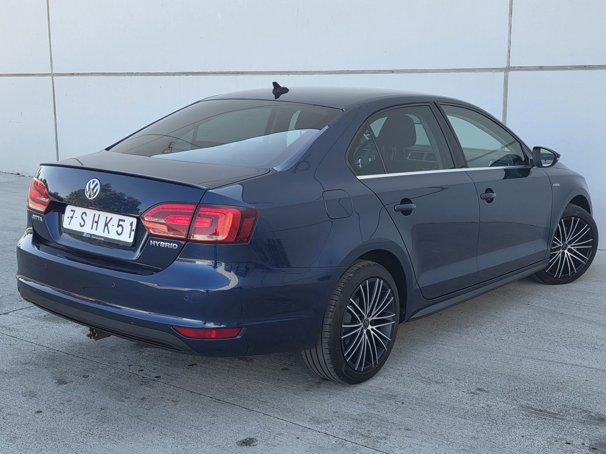 Volkswagen Jetta Hybrid automat xenon led Navigație Import Olanda