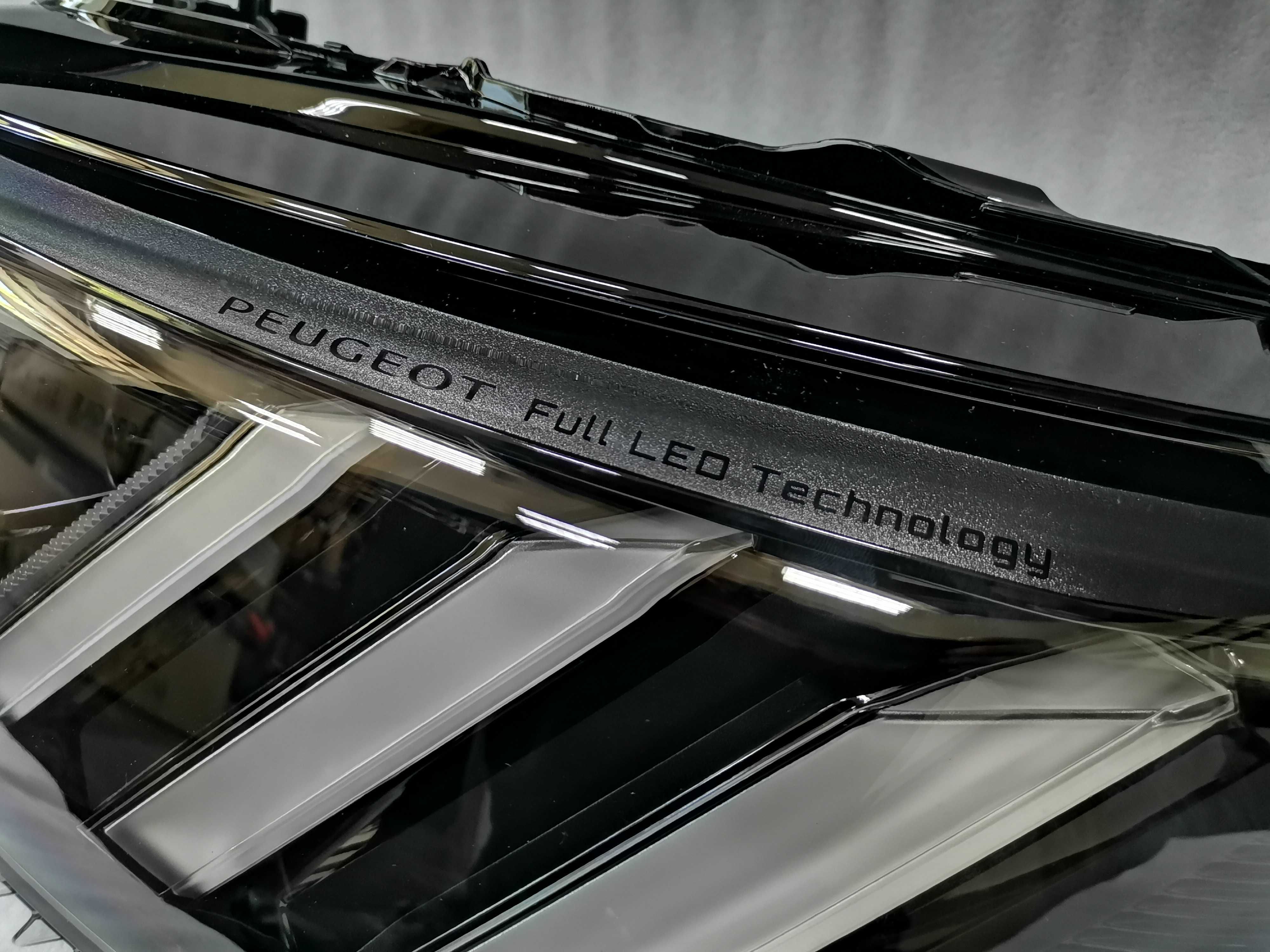 Нов Оригинал Ляв Фар Full LED Peugeot 208 2008