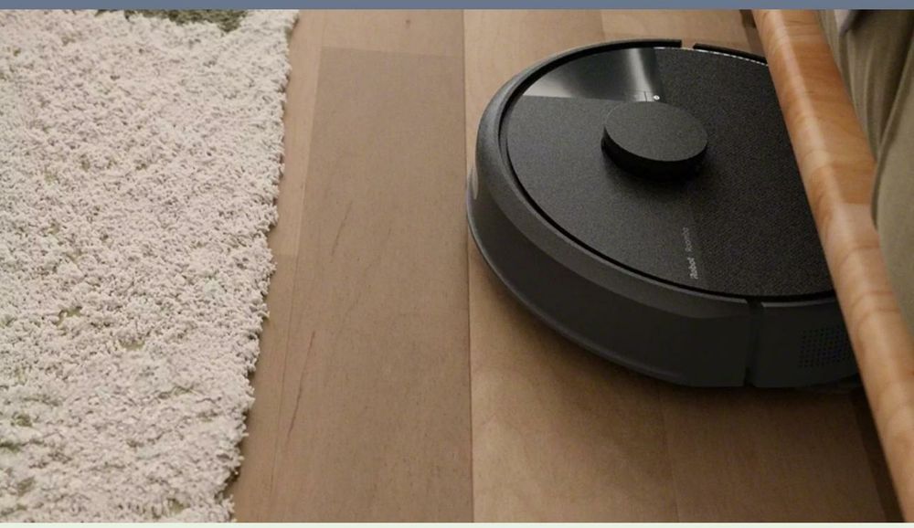Roomba 105 Combo Robot +AutoEmpty Dock Sigilat