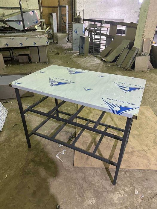 Стол производственный из нержавейки с металлическим каркас stol metal