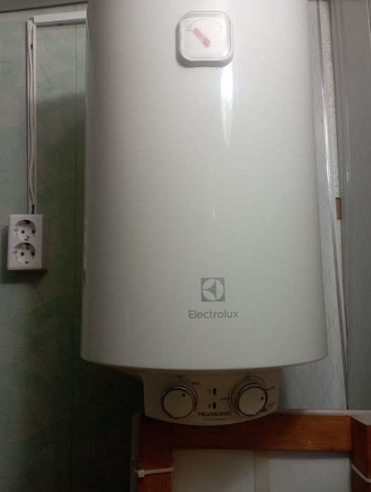 Бойлер 30 литровый