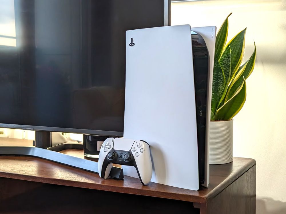 Продам PS5 в хорошом состоянии