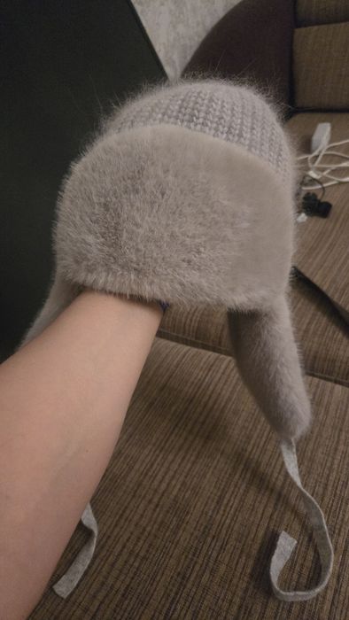 Шапки, головные уборы. Женская шапка, новая