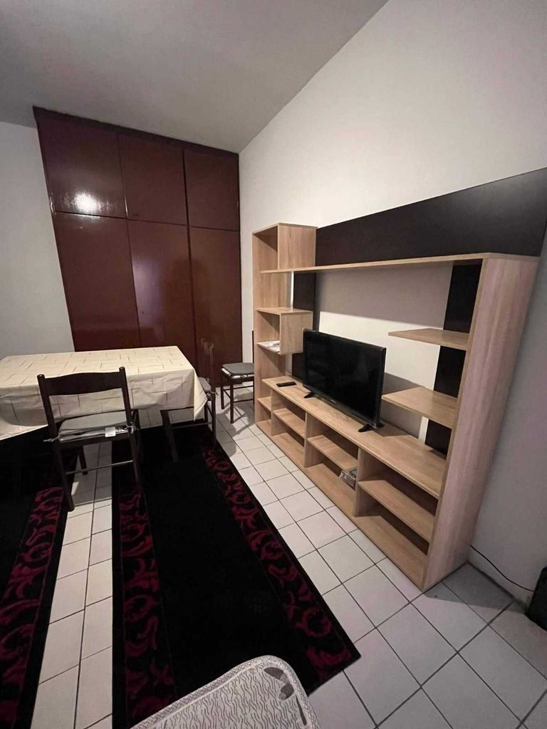 Продава се Едностаен апартамент в Пловдив, Тракия - 32 кв.м за 909 €/кв.м - Снимка #2