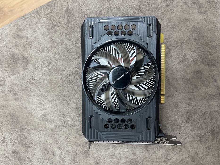 Видеокарта RTX 3050