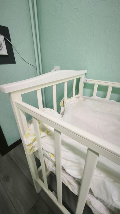 Детская кроватка приставная