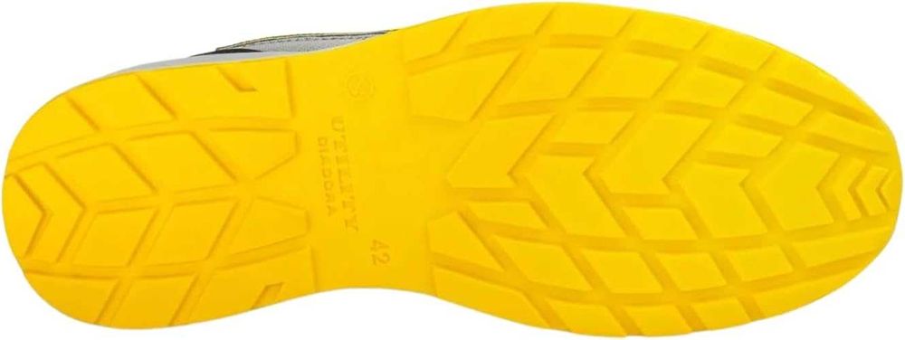 Bocanci de lucru cu protectie/nr 43/Diadora Run Airbox/Anti-Incentiu