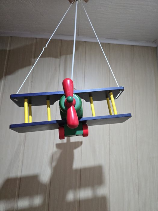 Lampa/lustra copii - avion de lemn