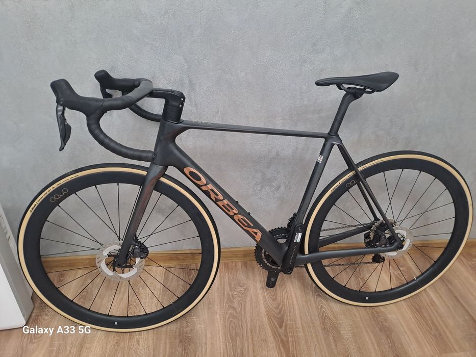 Vând bicicleta orbea