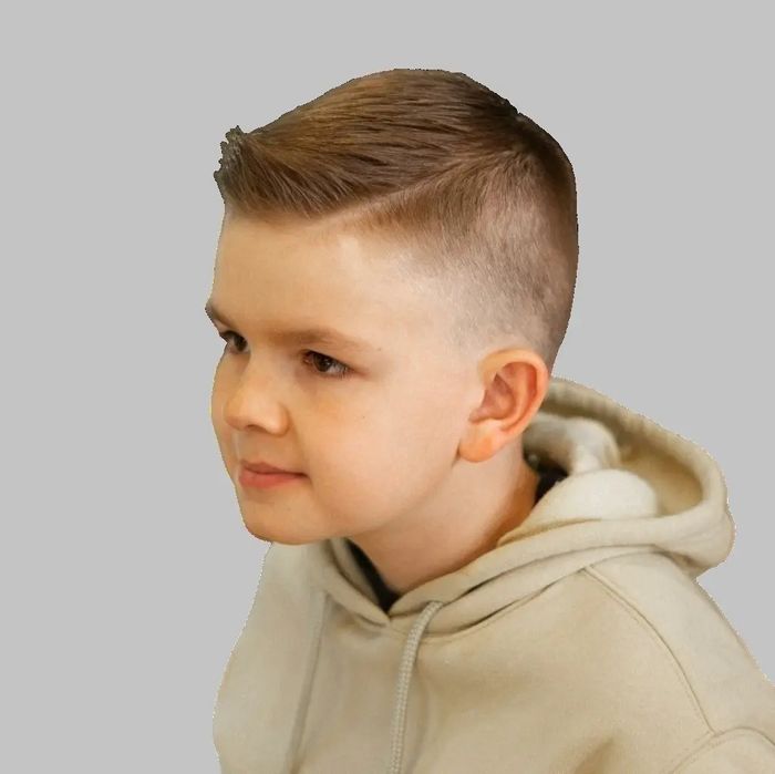 Стильные стрижки для женщин. Детей. Выезд на дом! Недорого!