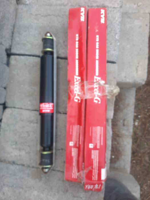 Продам амортизаторы Патрол Y60,Y61