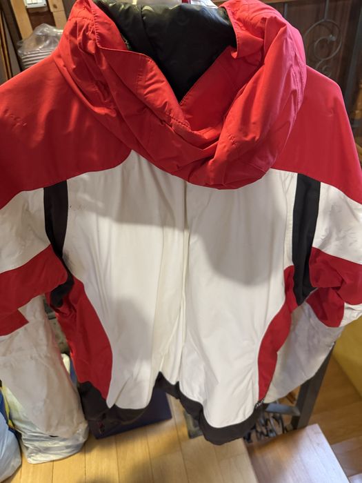 Vand geaca de ski helly hansen