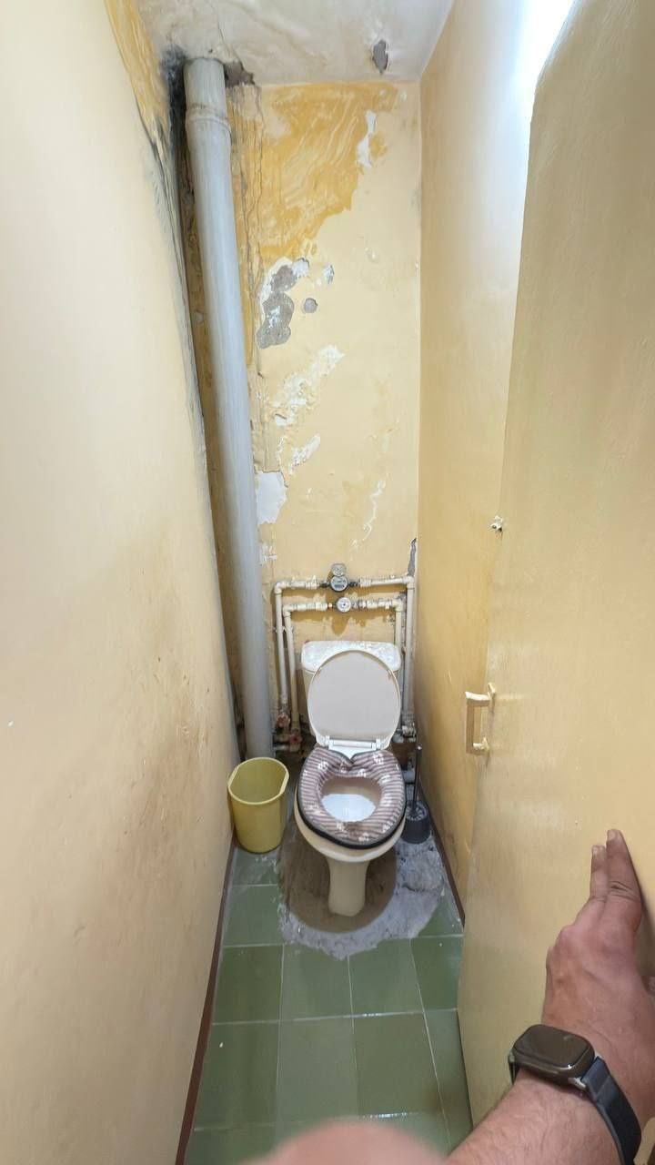 1-qavatdan 3 xonalik kvartira arzon narxda sotiladi.