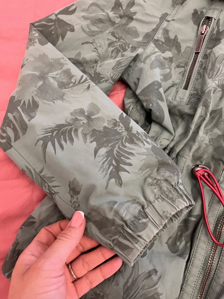 Tommy Hilfiger яке за есента 10 г