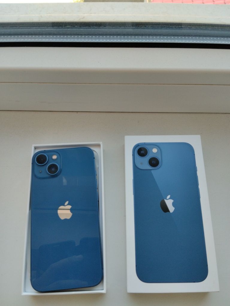 iPhone 13 с коробкой заблокан