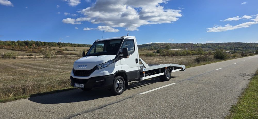 Vând platforma iveco an 2021 3,0 ca noua