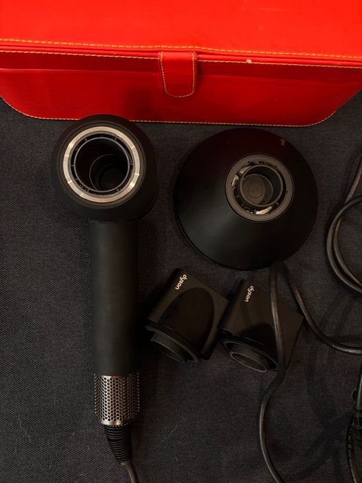 Dyson supersonic hairdrier