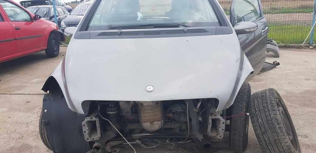 Piese din dezmembrari  Mercedes B Class  /  B 160 B 170 B 180 B 200