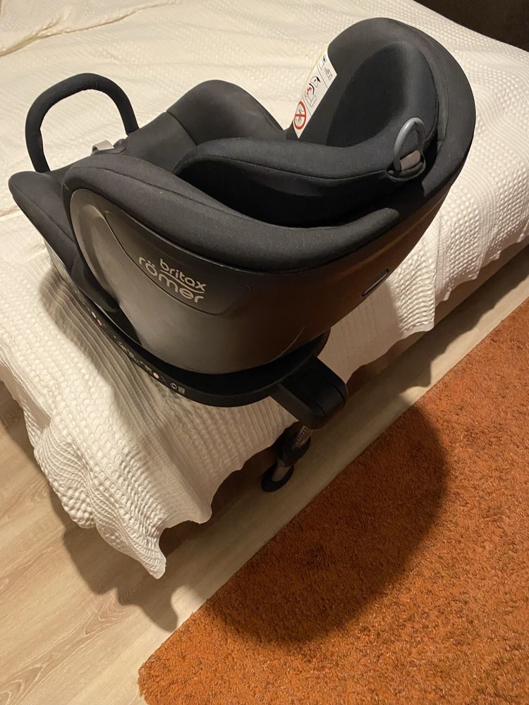 Scaun Britax Romer ,360 grade, duo fix 0-18 kg