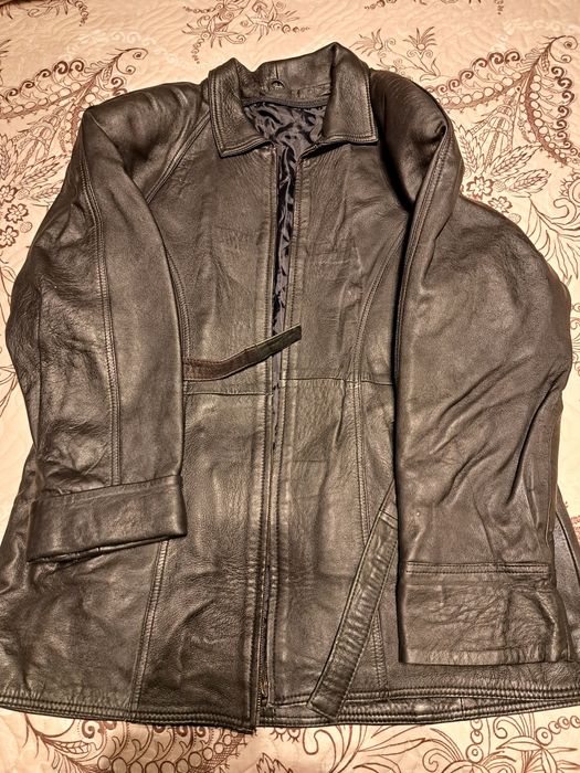 Jachete piele si piele întoarsă