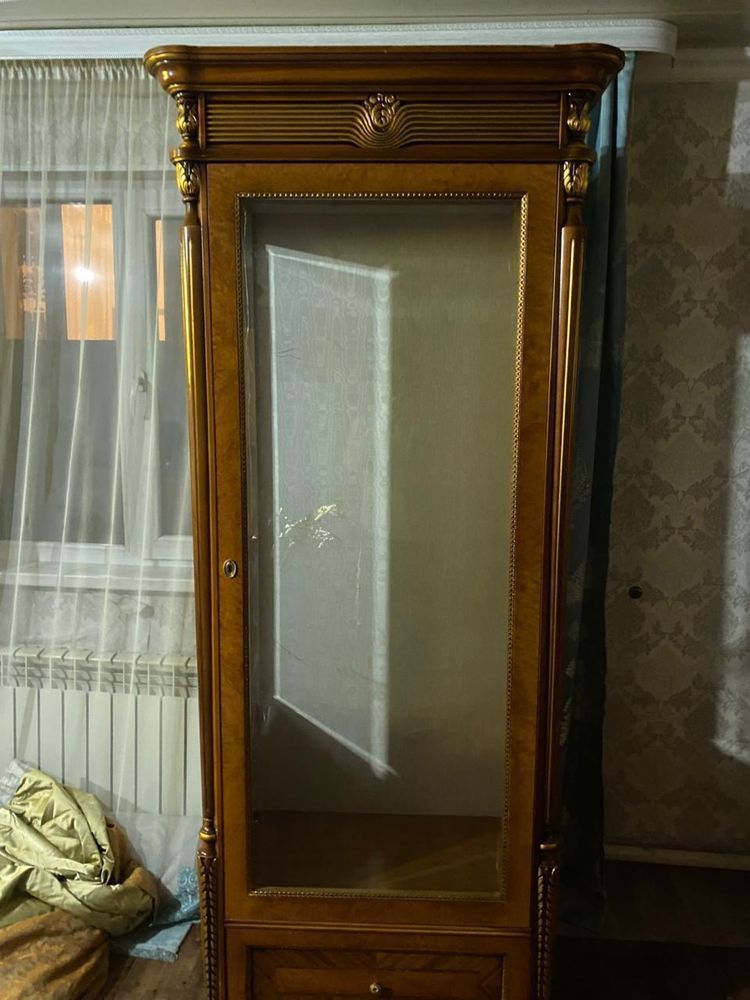 Комплект шкафы тумбочки