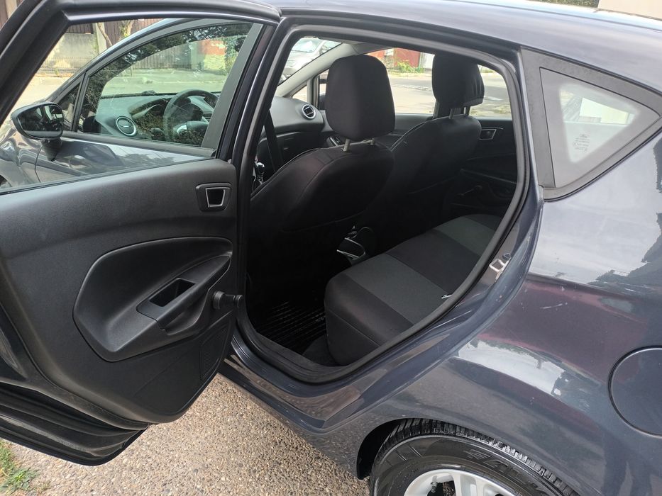 Ford fiesta Model Facelift An 2014 E5 Motor 1.5 Diesel consum mic