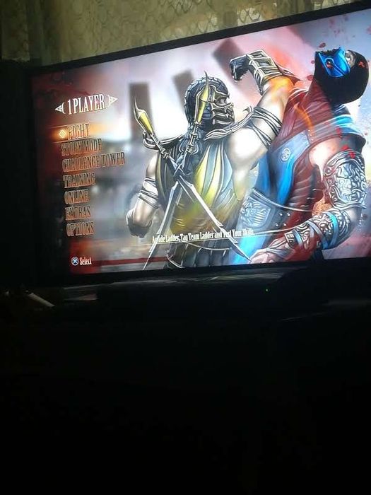 vand ps3 modat  cu 5 jocuri