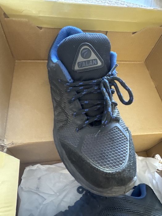 Продам ботинки СИЗ 37размера