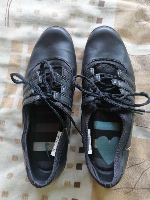 Дамски маратонки nike