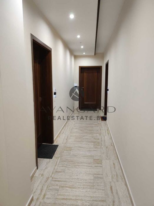 Продава се Двустаен апартамент в Пловдив, Остромила - 67 кв.м за 2344 €/кв.м - Снимка #9