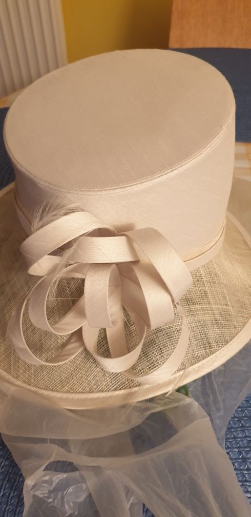 Pălărie  pentru nunta