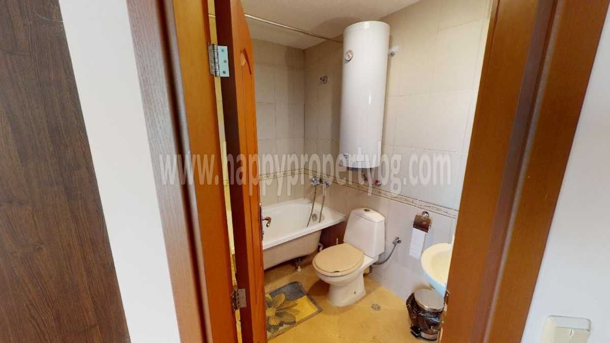 Продава се Тристаен апартамент в с. Кошарица, Област Бургас - 130 кв.м за 993 €/кв.м - Снимка #10