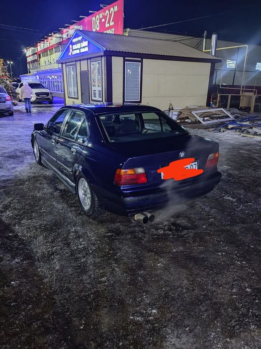 Продам БМВ е 36 седан