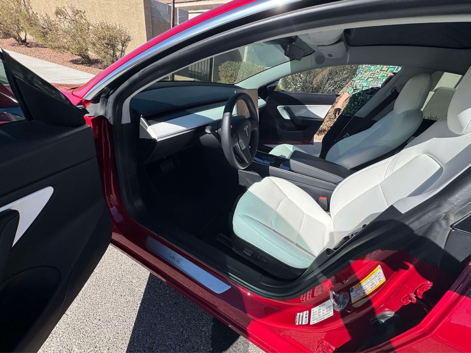 Tesla model 3 Long range 4x4