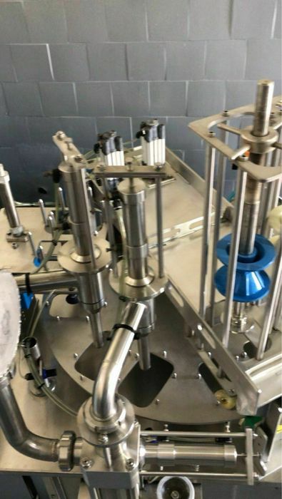 Упаковичны Фвсовичны Тара плостикивы апарат