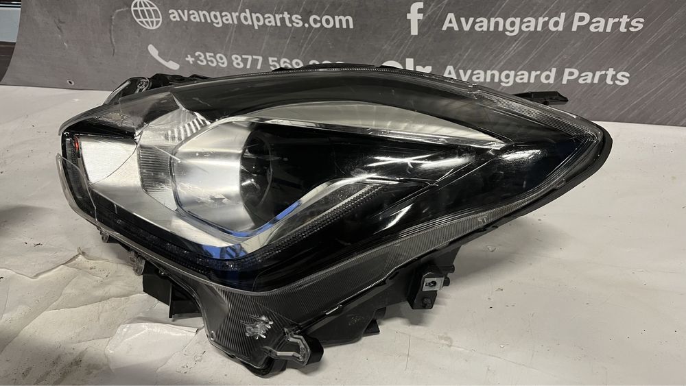 Ляв фар Suzuki Swift 3 2017-