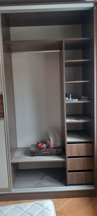 Двукриле гардероб