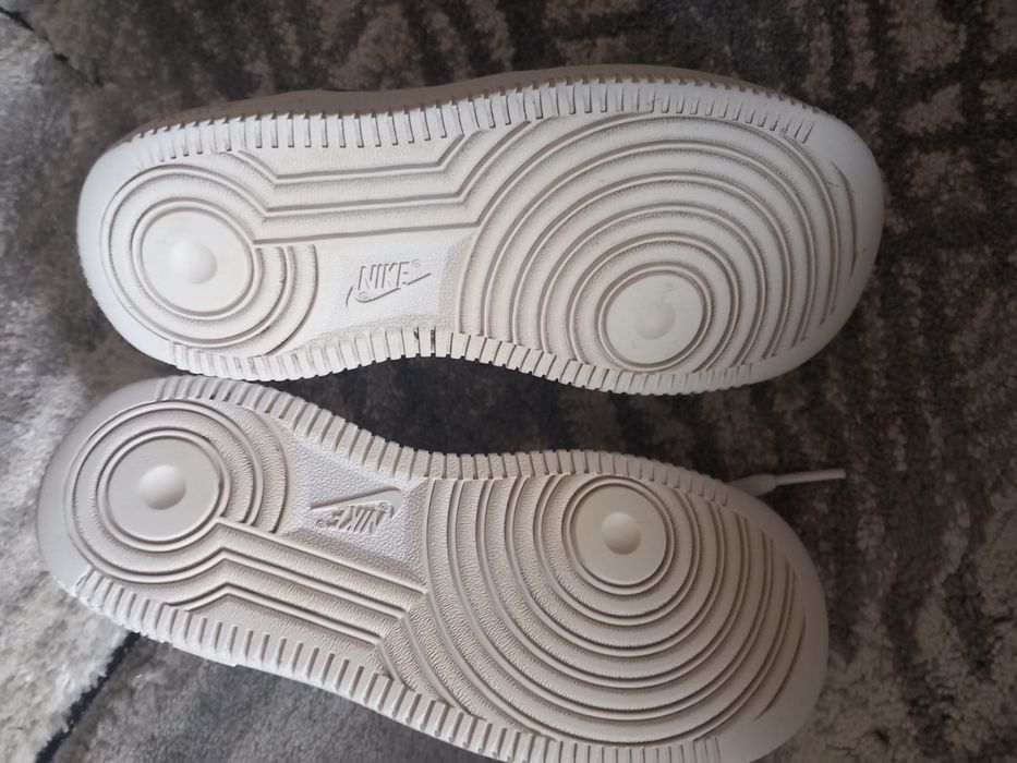 Adidași fetițe Puma și Nike