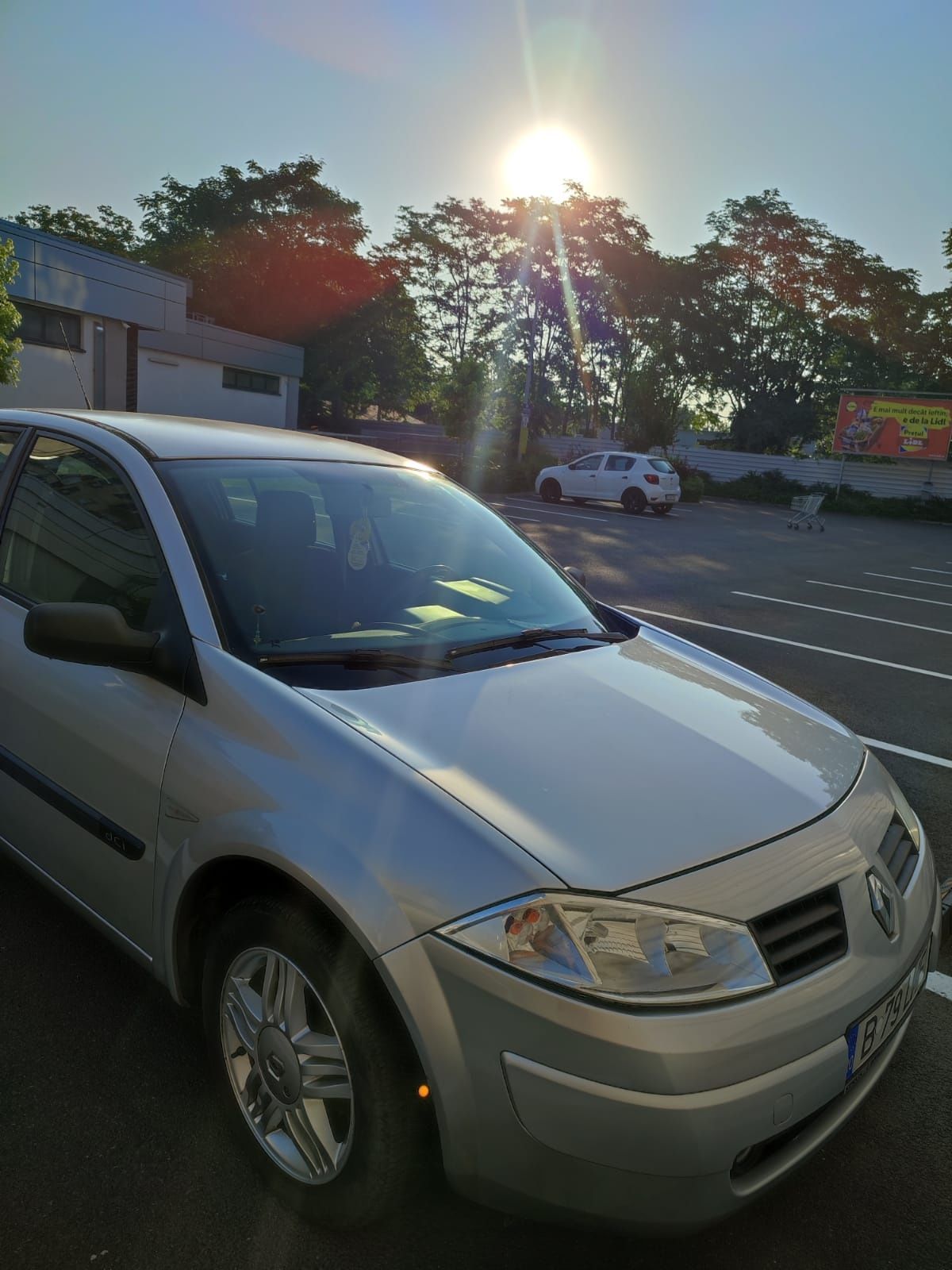 Renault Megane Sedan 2