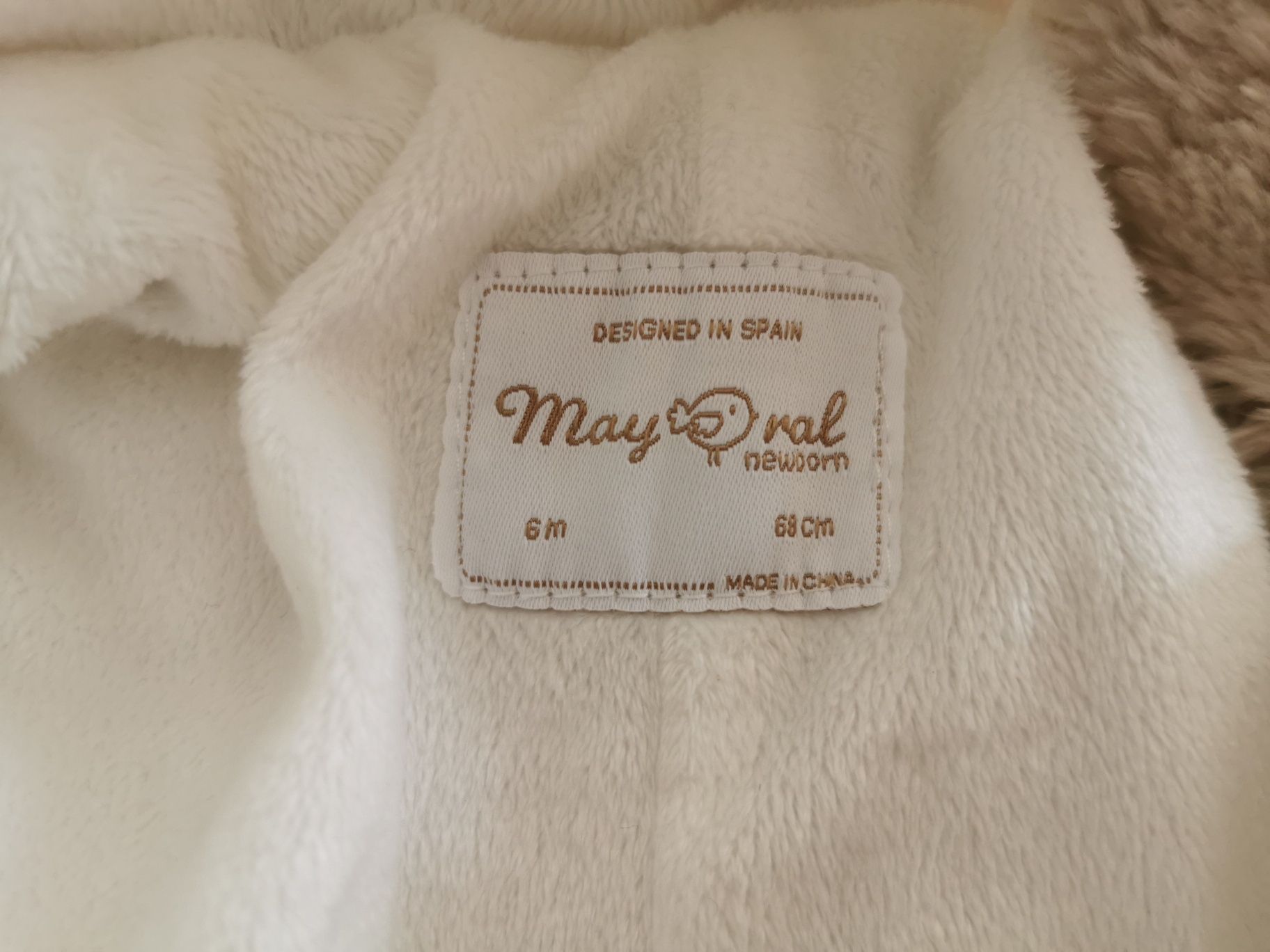 Бебешки космонавт. Mayoral. Coccodrillo. 3-6м. Шапки 2-4м,6-9м