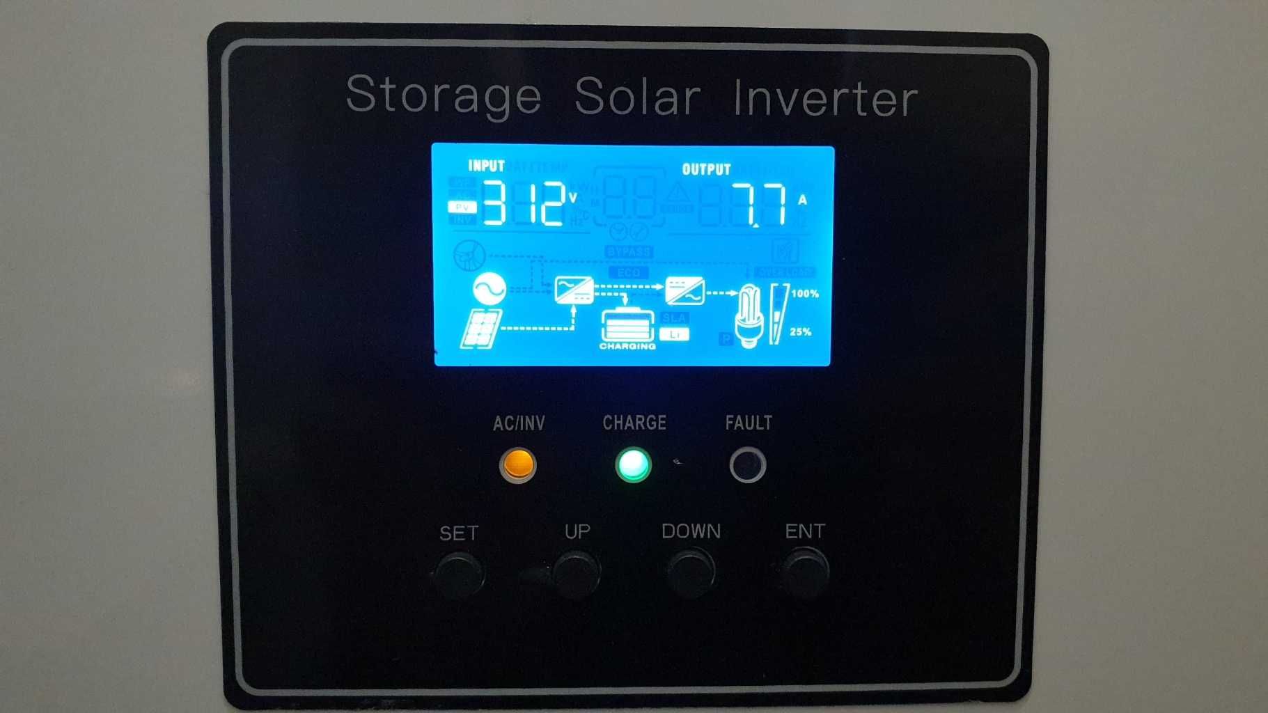 Готова соларна система-Инвертор 5kw и 5 кw LIFEPO4 батерия 6000 цикъла