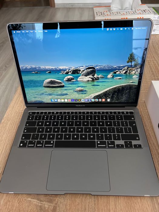 Laptop Apple MacBook Air 13-inch, procesor Apple M1, 256GB, Space Grey