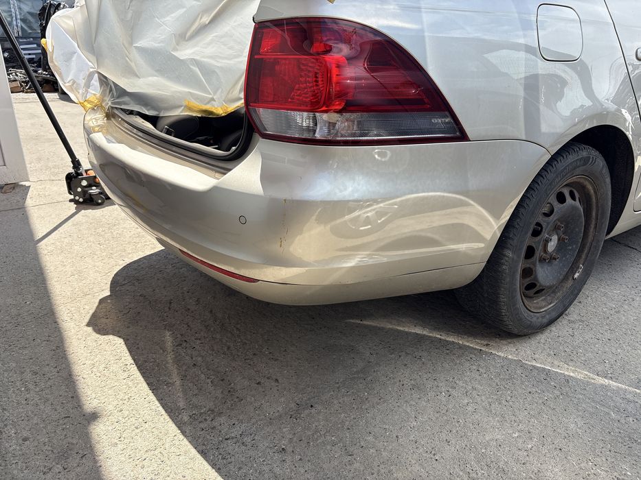 Bara spoiler spate vw golf 6 break