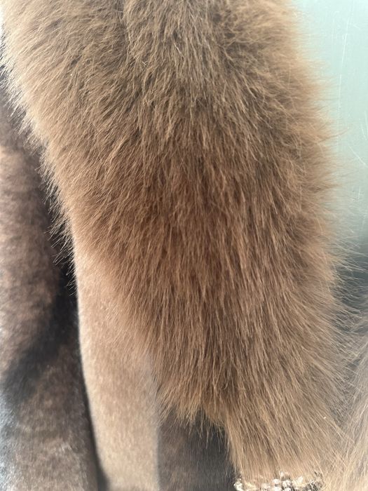 Haina blana artificiala