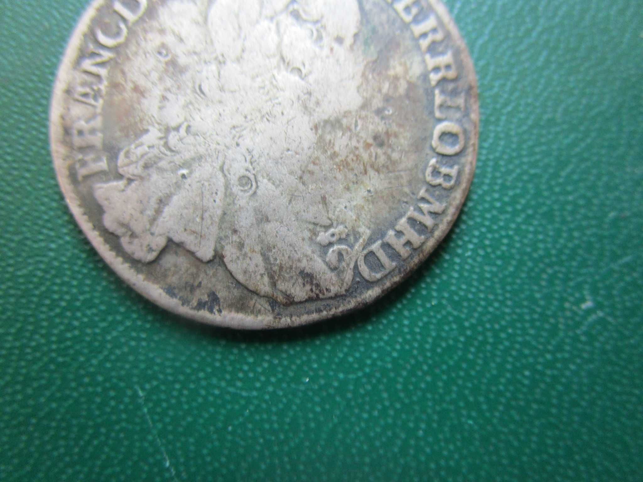Старинна сребърна монета