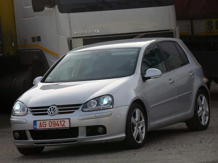 Golf 5         .
