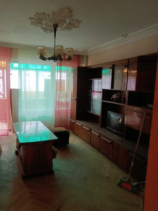 Продава се Четиристаен апартамент в Варна, Левски - 98 кв.м за 1326 €/кв.м - Снимка #1