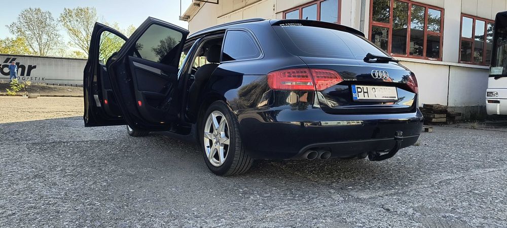 Audi A4 B8  2010
