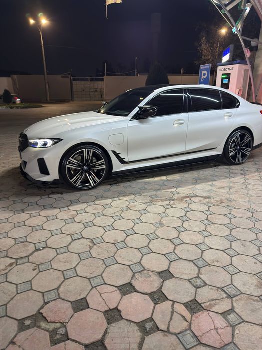 Векуп [Халол насия] BMW I3 40L FUL packet тоза